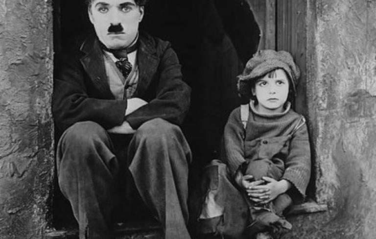 La Filmoteca de Galicia retoma la programación de sala después de su reforma con ciclos sobre la labor de los archivos fílmicos, el sonido en el cine y Chaplin
