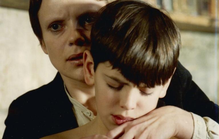 Fanny y Alexander (Eps: 1-2-3)