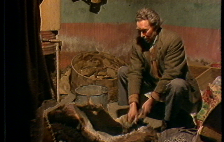 1982-1986: tradición e folclore